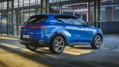 Alfa Romeo presenta Tonale: il suo primo SUV ibrido, completo di Alexa e NFT Alfa Romeo presenta Tonale: il suo primo SUV ibrido, completo di Alexa e NFT