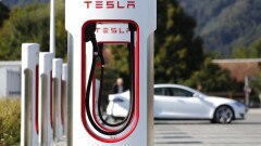 In una notte, Supercharger è diventata la più grande rete di ricarica rapida da più di 150 kW In una notte, Supercharger è diventata la più grande rete di ricarica rapida da più di 150 kW