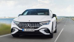 Mercedes presenta due nuove AMG elettriche: l'alternativa "economica" alle Model S Plaid di Tesla Mercedes presenta due nuove AMG elettriche: l'alternativa "economica" alle Model S Plaid di Tesla