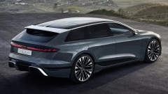 Audi interrompe la produzione almeno fino al prossimo mese, a causa della guerra in Ucraina Audi interrompe la produzione almeno fino al prossimo mese, a causa della guerra in Ucraina