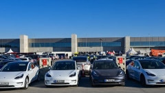 I possessori di Tesla hanno il 50% di probabilità in meno di far schiantare il proprio veicolo I possessori di Tesla hanno il 50% di probabilità in meno di far schiantare il proprio veicolo