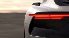 La nuova DeLorean ha finalmente una data di lancio: pronti a tornare al futuro? La nuova DeLorean ha finalmente una data di lancio: pronti a tornare al futuro?