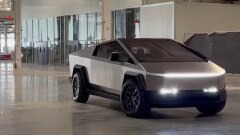 I nuovi veicoli Tesla Cybertruck e Semi potrebbero adottare l'architettura a 800 V I nuovi veicoli Tesla Cybertruck e Semi potrebbero adottare l'architettura a 800 V