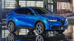 Curiosi della nuova Alfa Romeo Tonale? Ecco una galleria per apprezzarla da ogni angolo! Curiosi della nuova Alfa Romeo Tonale? Ecco una galleria per apprezzarla da ogni angolo!
