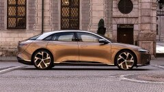 Lucid Air annuncia i piani per l'Europa: 218.000 euro per la "Dream Edition" Lucid Air annuncia i piani per l'Europa: 218.000 euro per la "Dream Edition"