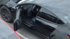 Tesla lancia una nuova Model 3 RWD Long Range in Europa Tesla lancia una nuova Model 3 RWD Long Range in Europa
