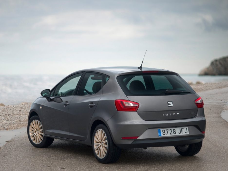 Seat Ibiza quarta generazione secondo restyling tre quarti posteriore