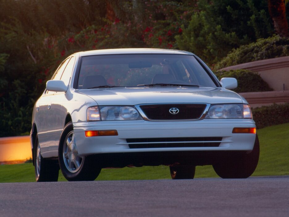 Toyota Avalon prima generazione