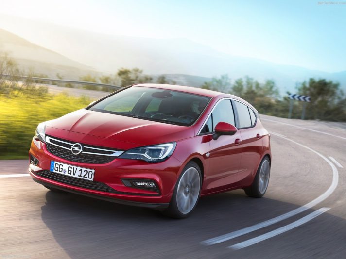 Opel Astra EcoM: arriva la versione a metano