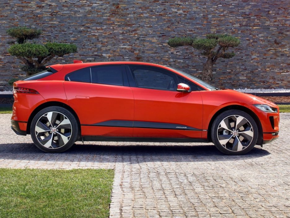 Jaguar I-Pace profilo