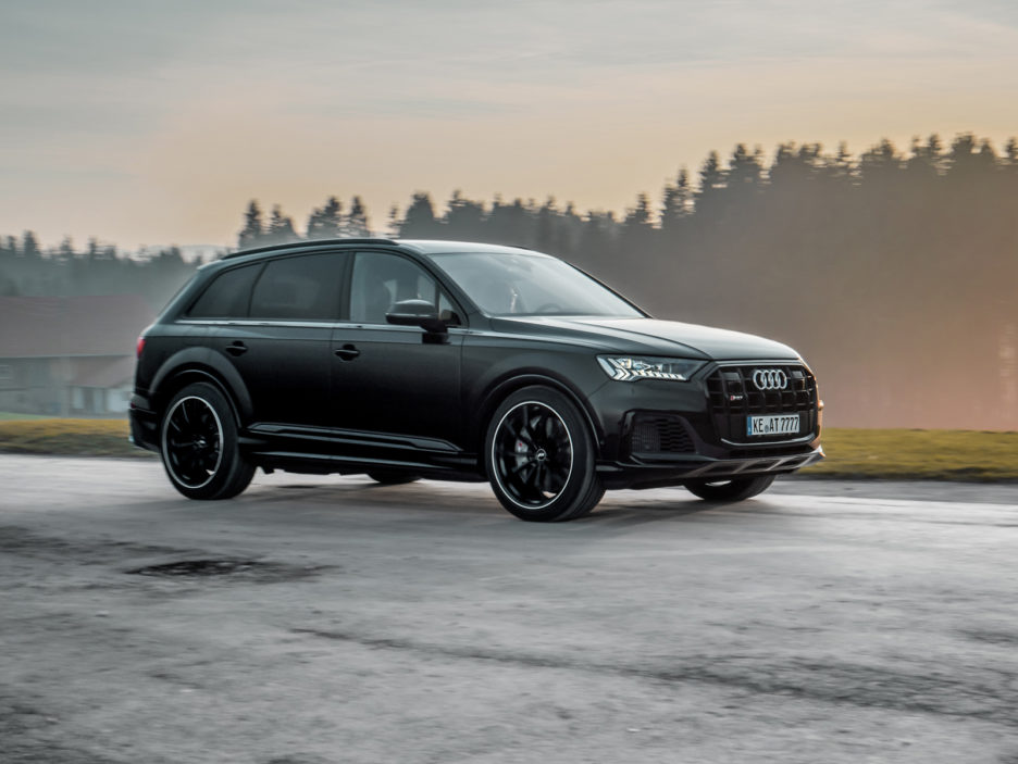 Audi_SQ7_Facelift_GR22_black-7