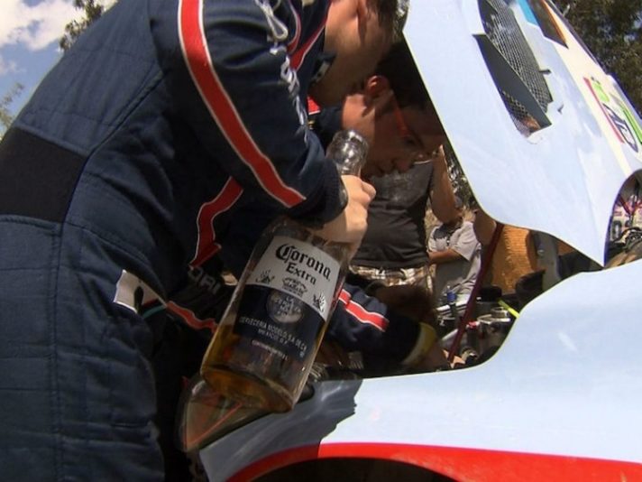 WRC: quella volta che, in Messico, la Corona aiutò Hyundai WRC: quella volta che, in Messico, la Corona aiutò Hyundai