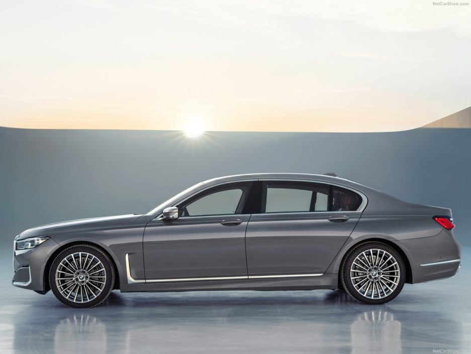 BMW serie 7 profilo