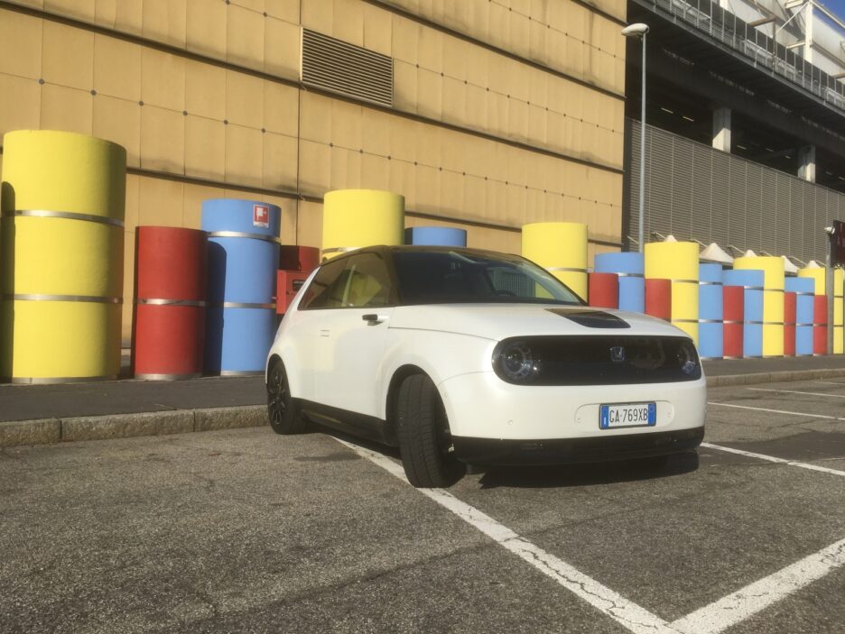Honda e