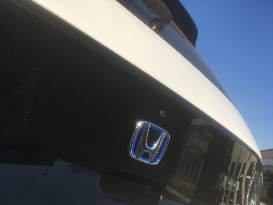 Honda e logo Honda