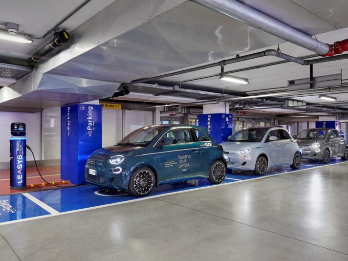 Nuova Fiat 500: arriva il car sharing elettrico LeasysGO! Nuova Fiat 500: arriva il car sharing elettrico LeasysGO!