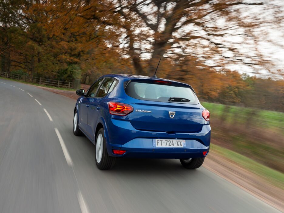 Dacia Sandero tre quarti posteriore