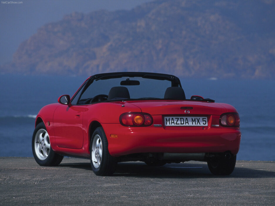 Mazda MX-5 NB tre quarti posteriore