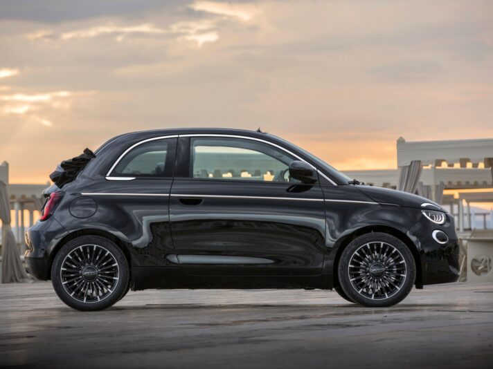 Fiat Nuova 500 La Prima by Bocelli: le versioni e i prezzi Fiat Nuova 500 La Prima by Bocelli: le versioni e i prezzi