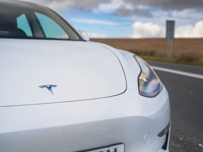 Tesla, la tecnologia sigla per sigla Tesla, la tecnologia sigla per sigla