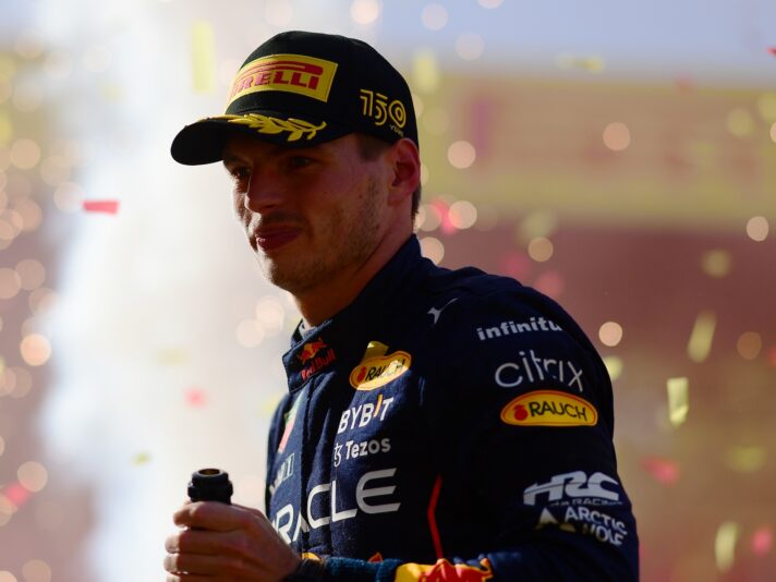 F1 2022: Verstappen vince anche a Monza F1 2022: Verstappen vince anche a Monza