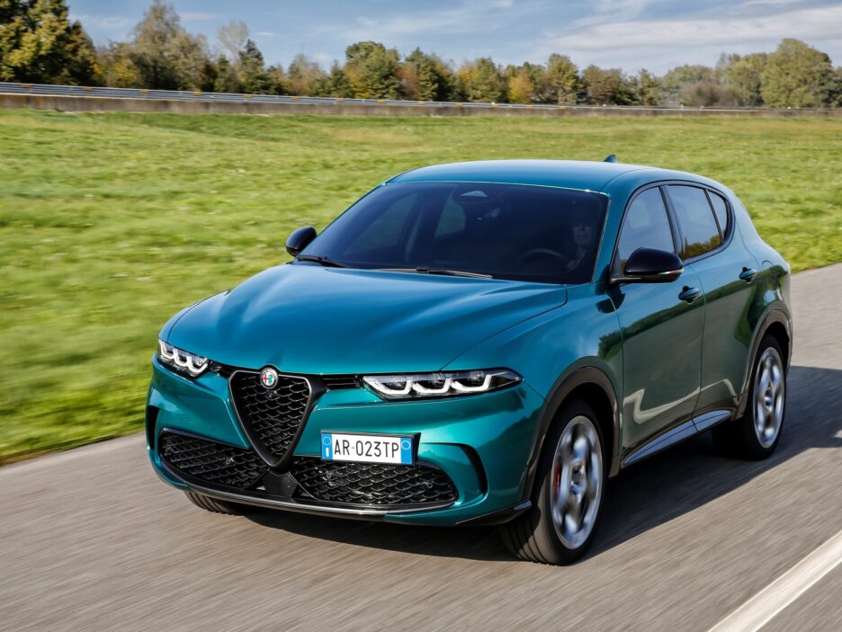 Alfa Romeo Tonale Plug in Hybrid vista dall’alto