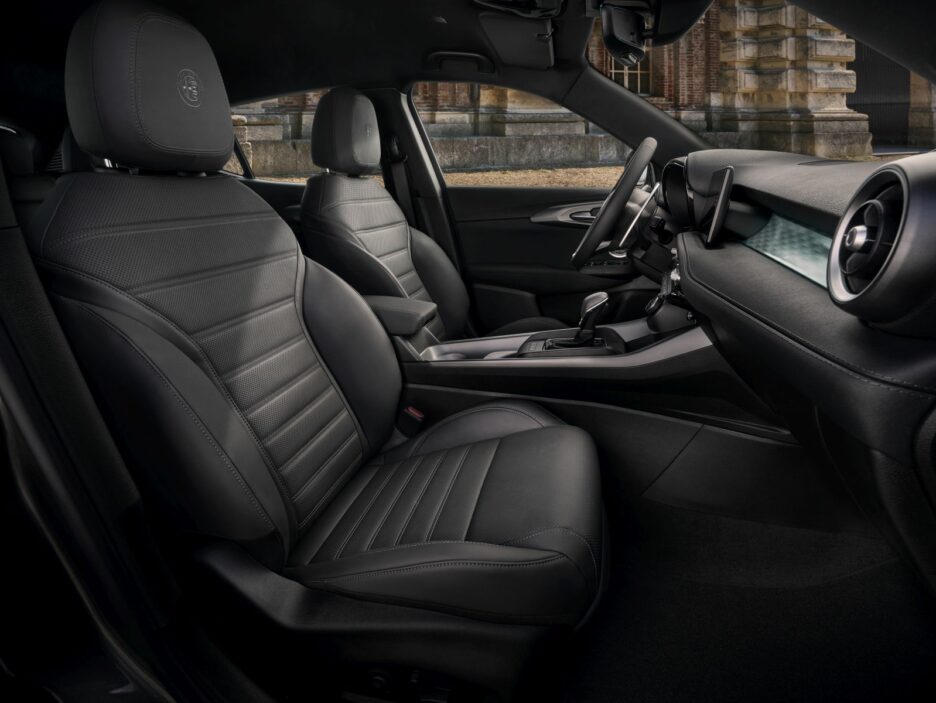 alfa-romeo-tonale-plug-in-hybrid-q4-002