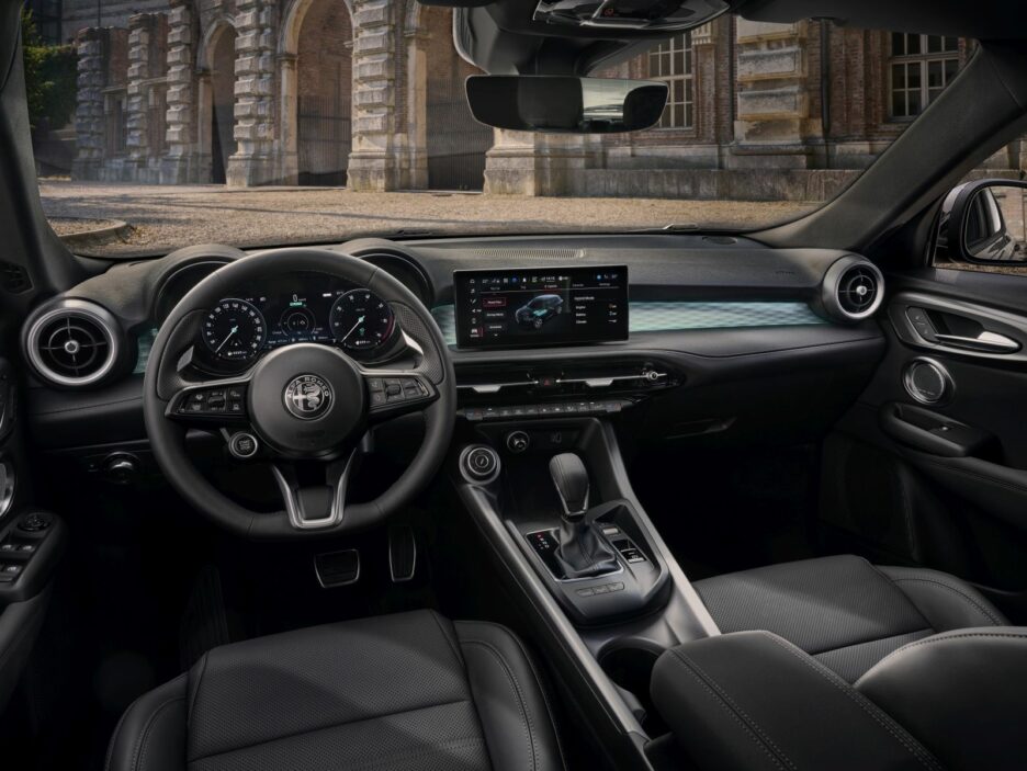alfa-romeo-tonale-plug-in-hybrid-q4-003