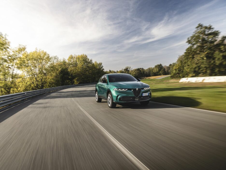 alfa-romeo-tonale-plug-in-hybrid-q4-007