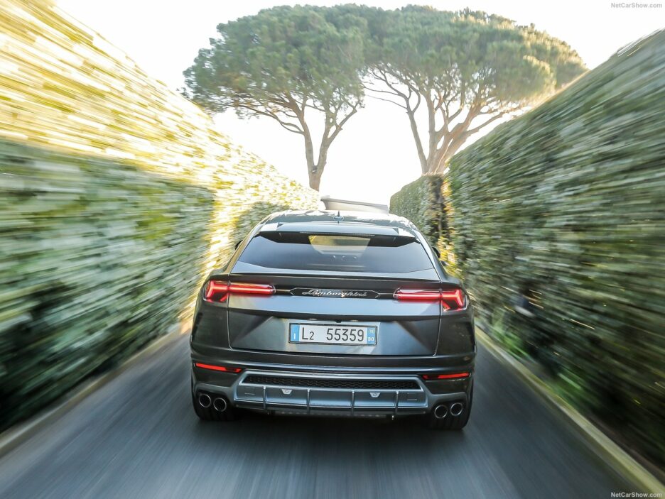 Lamborghini Urus coda