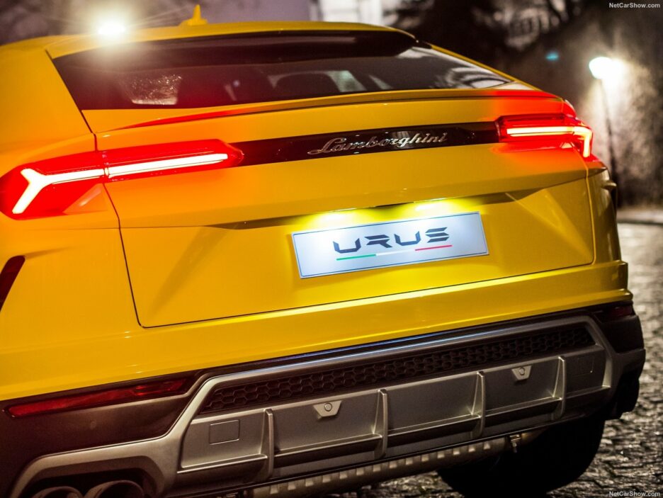 Lamborghini Urus dettaglio coda