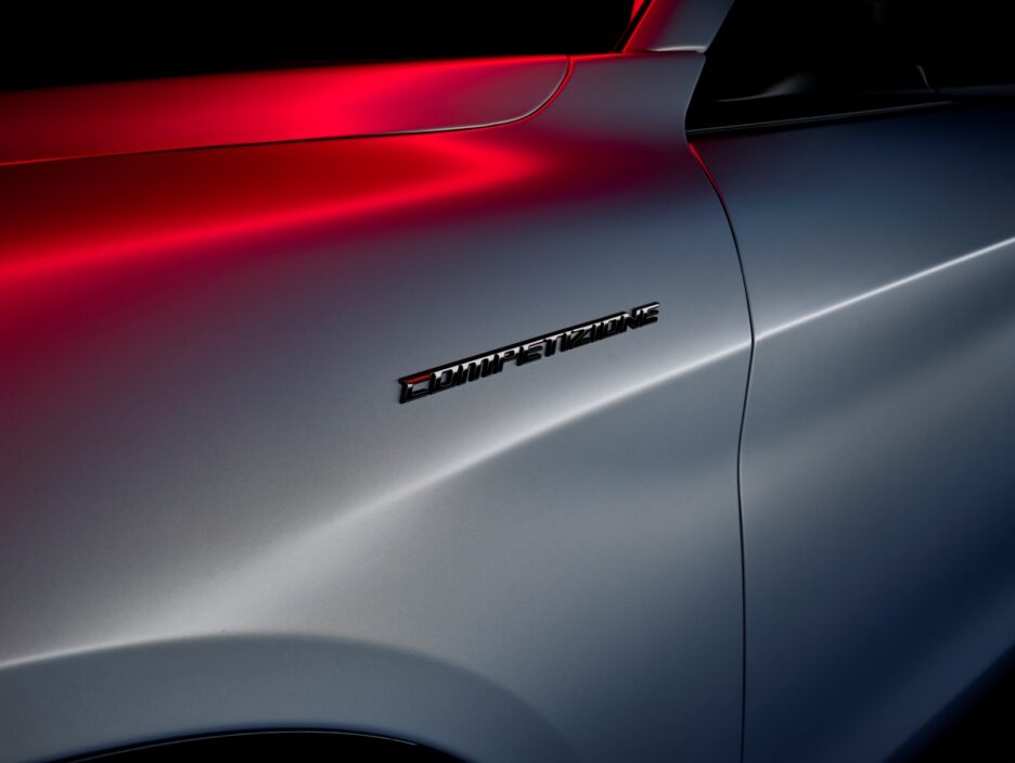 Alfa Romeo Stelvio Competizione logo Competizione